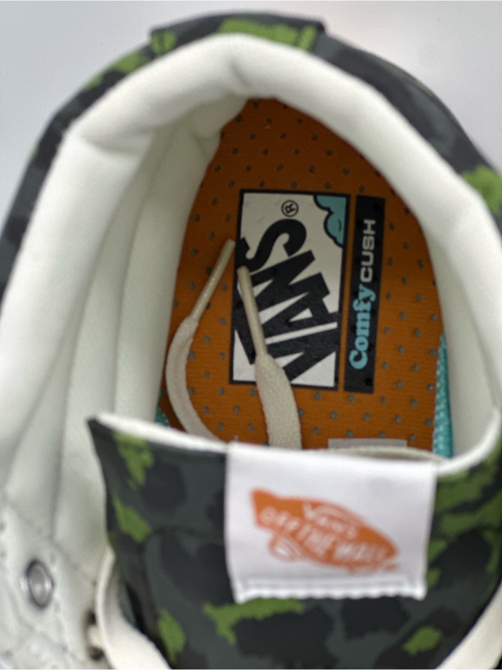 Vans Sk8-Hi Sneakers in Green and Black Leopard Print - Picture 4 of 10